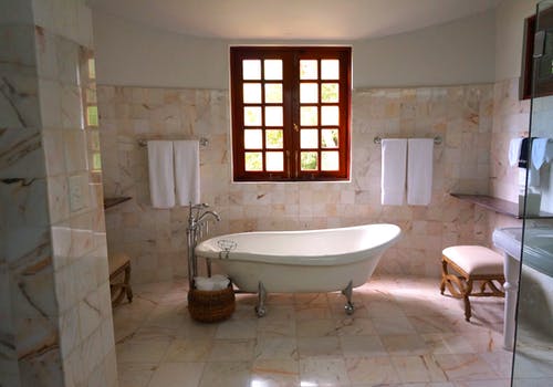 Important Questions To Ask When Hiring A Contractor For Bathtub To Showers San Clemente CA Conversion